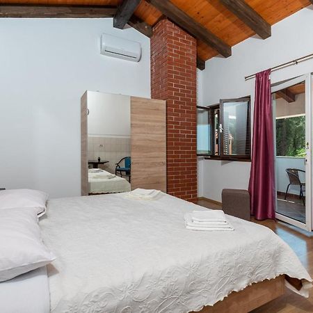 Casa Oliva In Klostar Esterno foto
