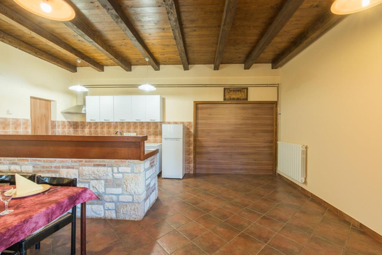 Casa Oliva In Klostar Esterno foto