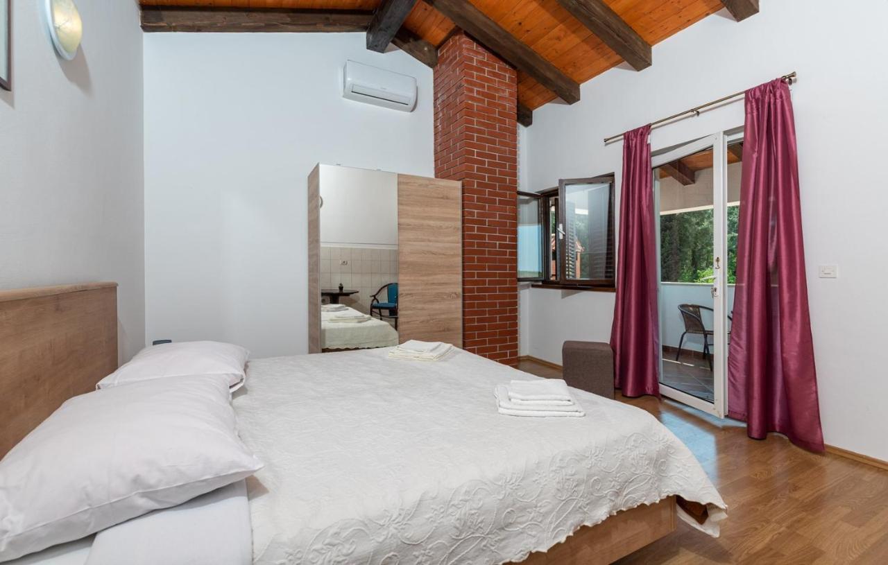Casa Oliva In Klostar Esterno foto